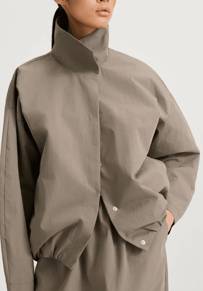 Hovedbilde SAROU JACKET - MUD/ Stylein