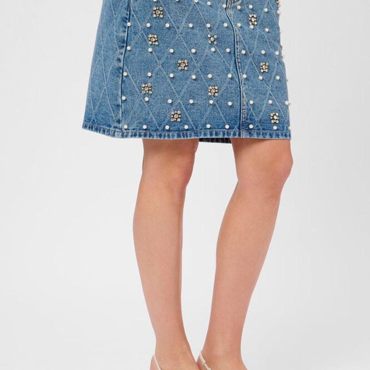 Denim Skirt med paljetter. CUalys. Culture