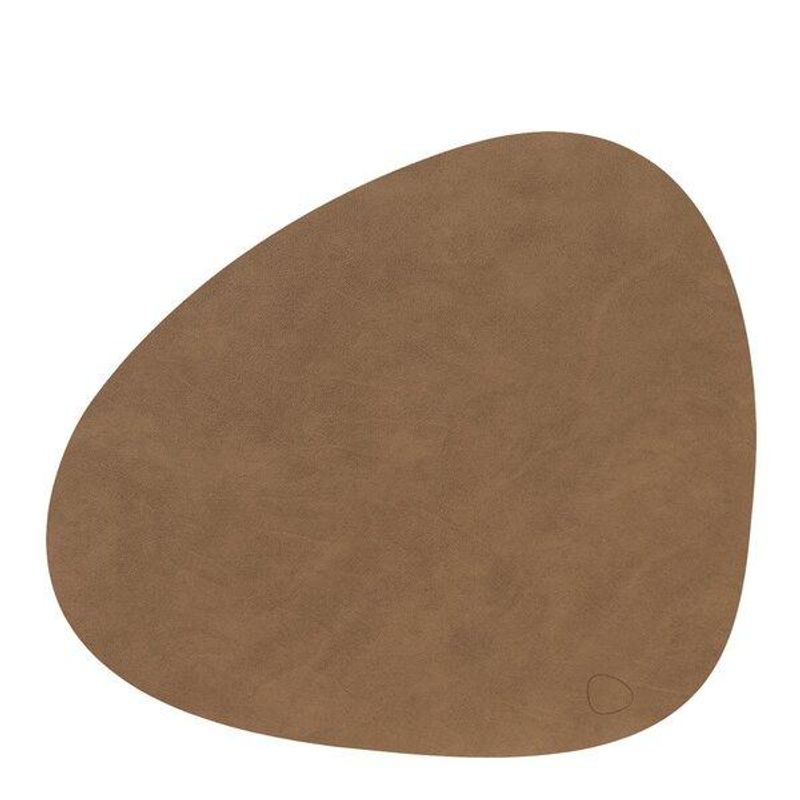 Table Mat Curve L Nupo Brown. LIND DNA