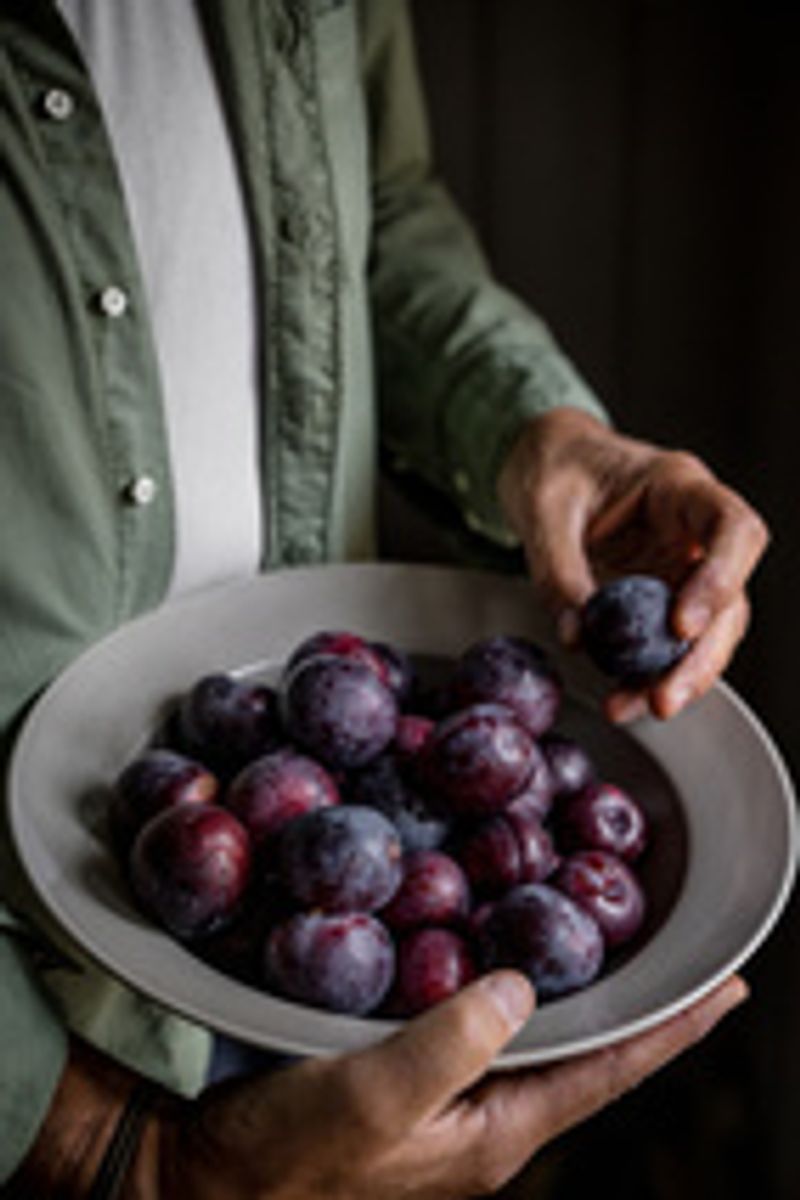 Skål d38 h10,5 cm, porslin, vanilj/ Ernst