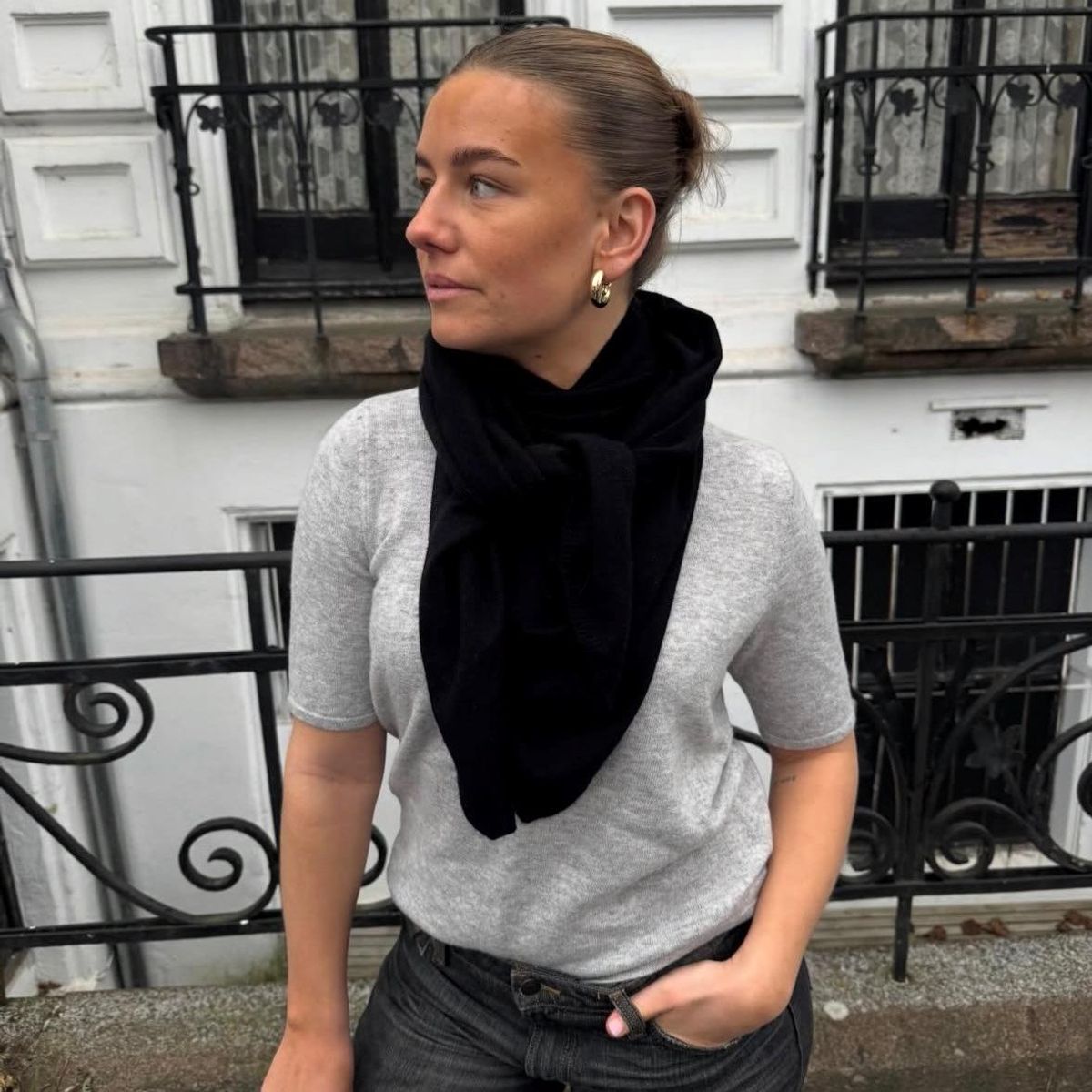 Louise trekantskjerf black/ Rève