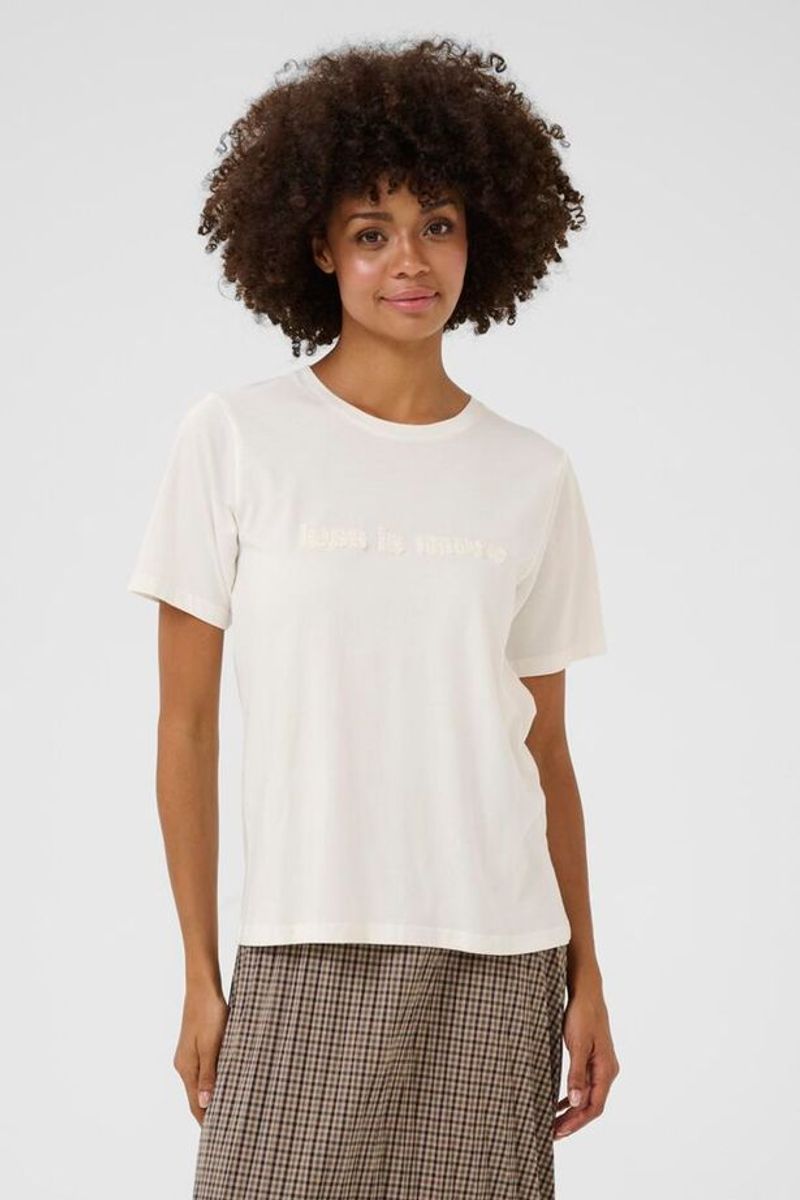 CUnoga Amora T-shirt Offwhite/ Culture